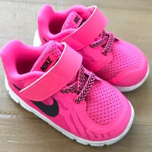 Nike bright pink sneakers, baby/toddler
